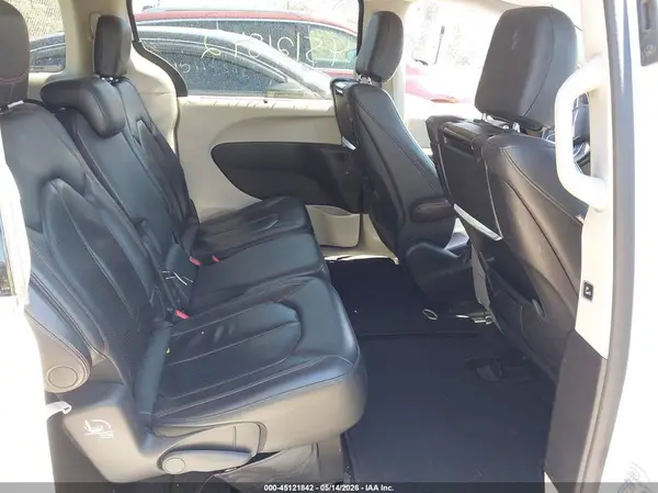 2C4RC1EG3HR578797 2017 CHRYSLER PACIFICA - Image 8