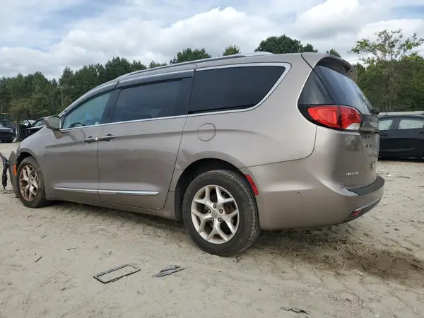 2C4RC1EG3HR585698 2017 CHRYSLER PACIFICA - Image 2