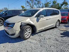2C4RC1EG3HR594305 2017 CHRYSLER PACIFICA