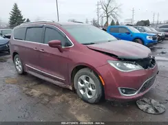 2C4RC1EG3HR633197 2017 CHRYSLER PACIFICA