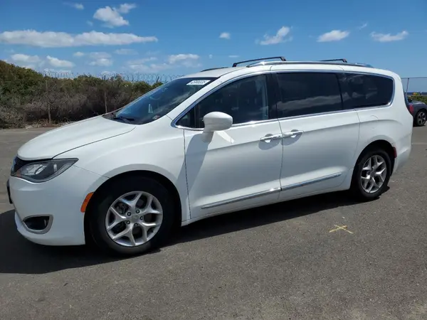 2C4RC1EG3HR643941 2017 CHRYSLER PACIFICA - Image 1