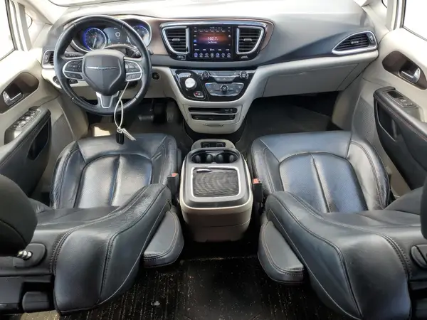 2C4RC1EG3HR643941 2017 CHRYSLER PACIFICA - Image 8