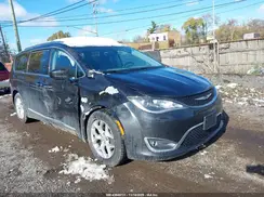 2C4RC1EG3HR652669 2017 CHRYSLER PACIFICA