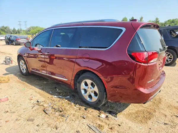 2C4RC1EG3HR669018 2017 CHRYSLER PACIFICA - Image 2