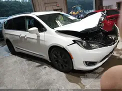 2C4RC1EG3HR704284 2017 CHRYSLER PACIFICA