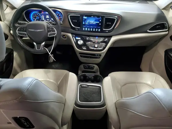 2C4RC1EG3HR704463 2017 CHRYSLER PACIFICA - Image 8