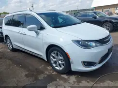 2C4RC1EG3HR704544 2017 CHRYSLER PACIFICA