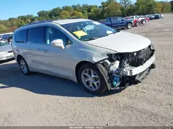 2C4RC1EG3HR708383 2017 CHRYSLER PACIFICA