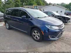 2C4RC1EG3HR708626 2017 CHRYSLER PACIFICA