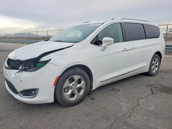 2C4RC1EG3HR727497 2017 CHRYSLER PACIFICA - Image 1