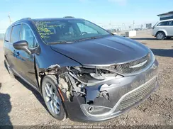 2C4RC1EG3HR733607 2017 CHRYSLER PACIFICA