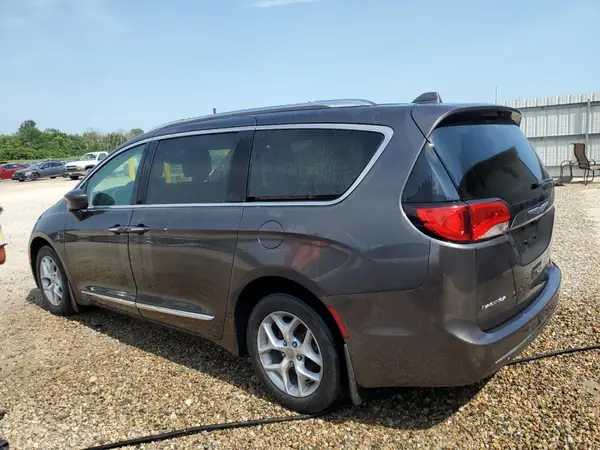 2C4RC1EG3HR734613 2017 CHRYSLER PACIFICA - Image 2