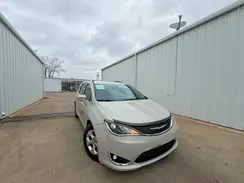 2C4RC1EG3HR752495 2017 CHRYSLER PACIFICA