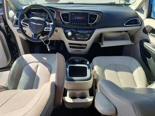 2C4RC1EG3HR752769 2017 CHRYSLER PACIFICA - Image 8