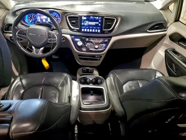 2C4RC1EG3HR752903 2017 CHRYSLER PACIFICA - Image 8