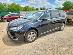 2C4RC1EG3HR757695 2017 CHRYSLER PACIFICA