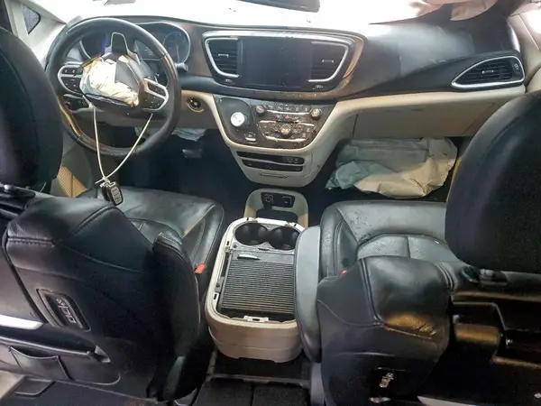 2C4RC1EG3HR822061 2017 CHRYSLER PACIFICA - Image 8