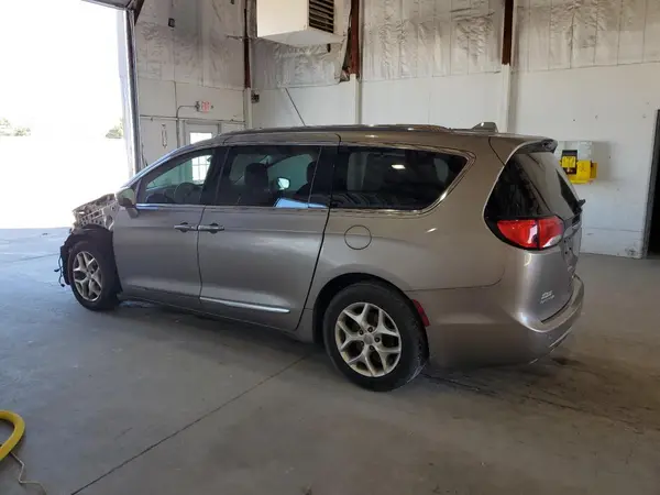 2C4RC1EG3JR103074 2018 CHRYSLER PACIFICA - Image 2