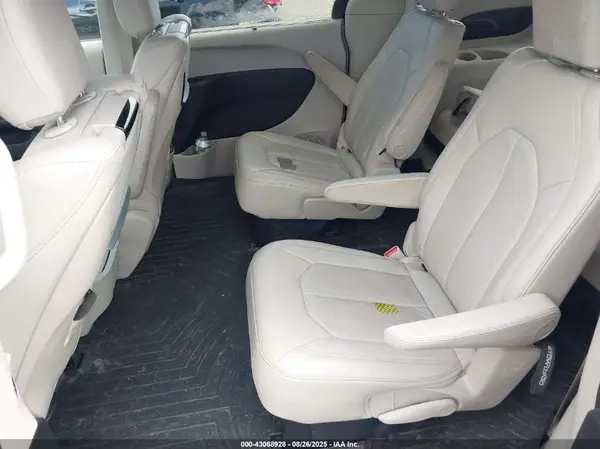 2C4RC1EG3JR110042 2018 CHRYSLER PACIFICA - Image 8
