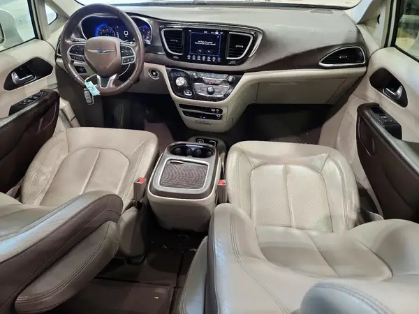 2C4RC1EG3JR113846 2018 CHRYSLER PACIFICA - Image 8