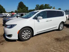 2C4RC1EG3JR131294 2018 CHRYSLER PACIFICA