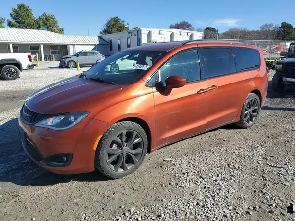 2C4RC1EG3JR182780 2018 CHRYSLER PACIFICA - Image 1