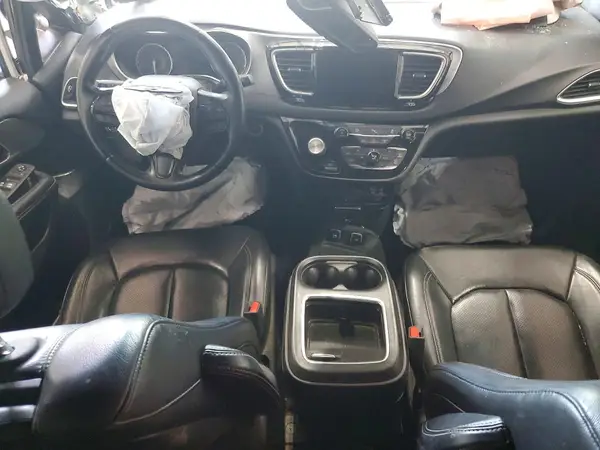 2C4RC1EG3JR227619 2018 CHRYSLER PACIFICA - Image 8