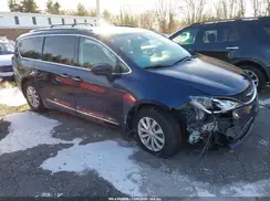 2C4RC1EG3JR230729 2018 CHRYSLER PACIFICA