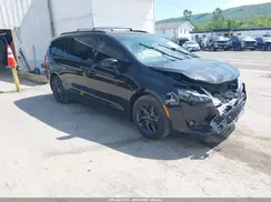 2C4RC1EG3JR261737 2018 CHRYSLER PACIFICA