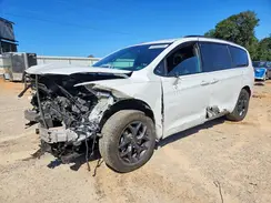 2C4RC1EG3JR310841 2018 CHRYSLER PACIFICA