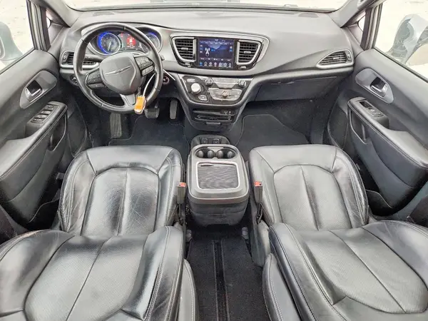 2C4RC1EG3JR320219 2018 CHRYSLER PACIFICA - Image 8