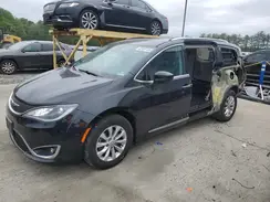 2C4RC1EG3JR322360 2018 CHRYSLER PACIFICA