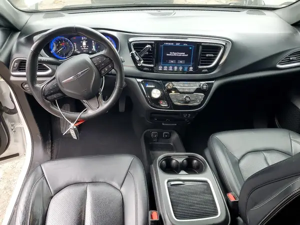 2C4RC1EG3KR523967 2019 CHRYSLER PACIFICA - Image 8