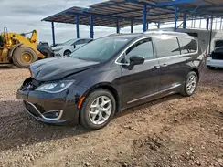 2C4RC1EG3KR526318 2019 CHRYSLER PACIFICA
