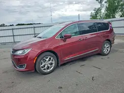 2C4RC1EG3KR575549 2019 CHRYSLER PACIFICA