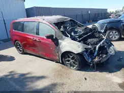 2C4RC1EG3KR588012 2019 CHRYSLER PACIFICA