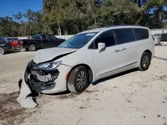 2C4RC1EG3KR615774 2019 CHRYSLER PACIFICA