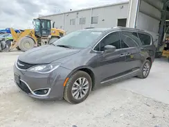 2C4RC1EG3KR645650 2019 CHRYSLER PACIFICA