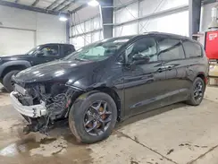 2C4RC1EG3KR653067 2019 CHRYSLER PACIFICA