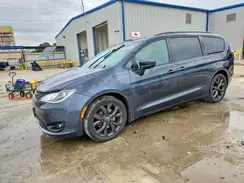 2C4RC1EG3KR737843 2019 CHRYSLER PACIFICA