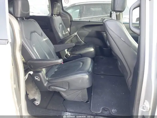 2C4RC1EG3LR110139 2020 CHRYSLER PACIFICA - Image 8