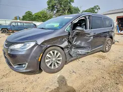 2C4RC1EG3LR111145 2020 CHRYSLER PACIFICA