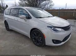 2C4RC1EG3LR210032 2020 CHRYSLER PACIFICA