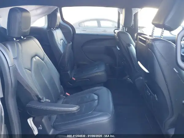 2C4RC1EG3LR269632 2020 CHRYSLER PACIFICA - Image 8