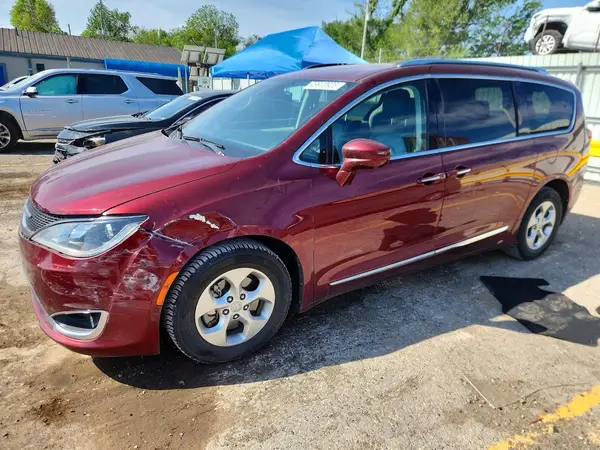 2C4RC1EG4HR518883 2017 CHRYSLER PACIFICA - Image 1