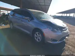 2C4RC1EG4HR520035 2017 CHRYSLER PACIFICA