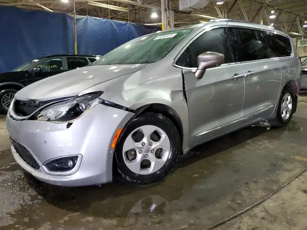 2C4RC1EG4HR529754 2017 CHRYSLER PACIFICA - Image 1