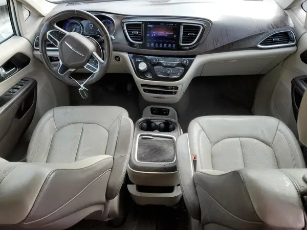 2C4RC1EG4HR530709 2017 CHRYSLER PACIFICA - Image 8