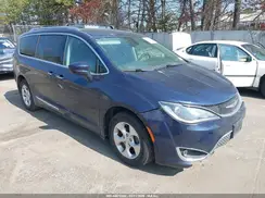 2C4RC1EG4HR531276 2017 CHRYSLER PACIFICA