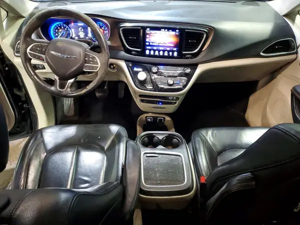 2C4RC1EG4HR531388 2017 CHRYSLER PACIFICA - Image 8